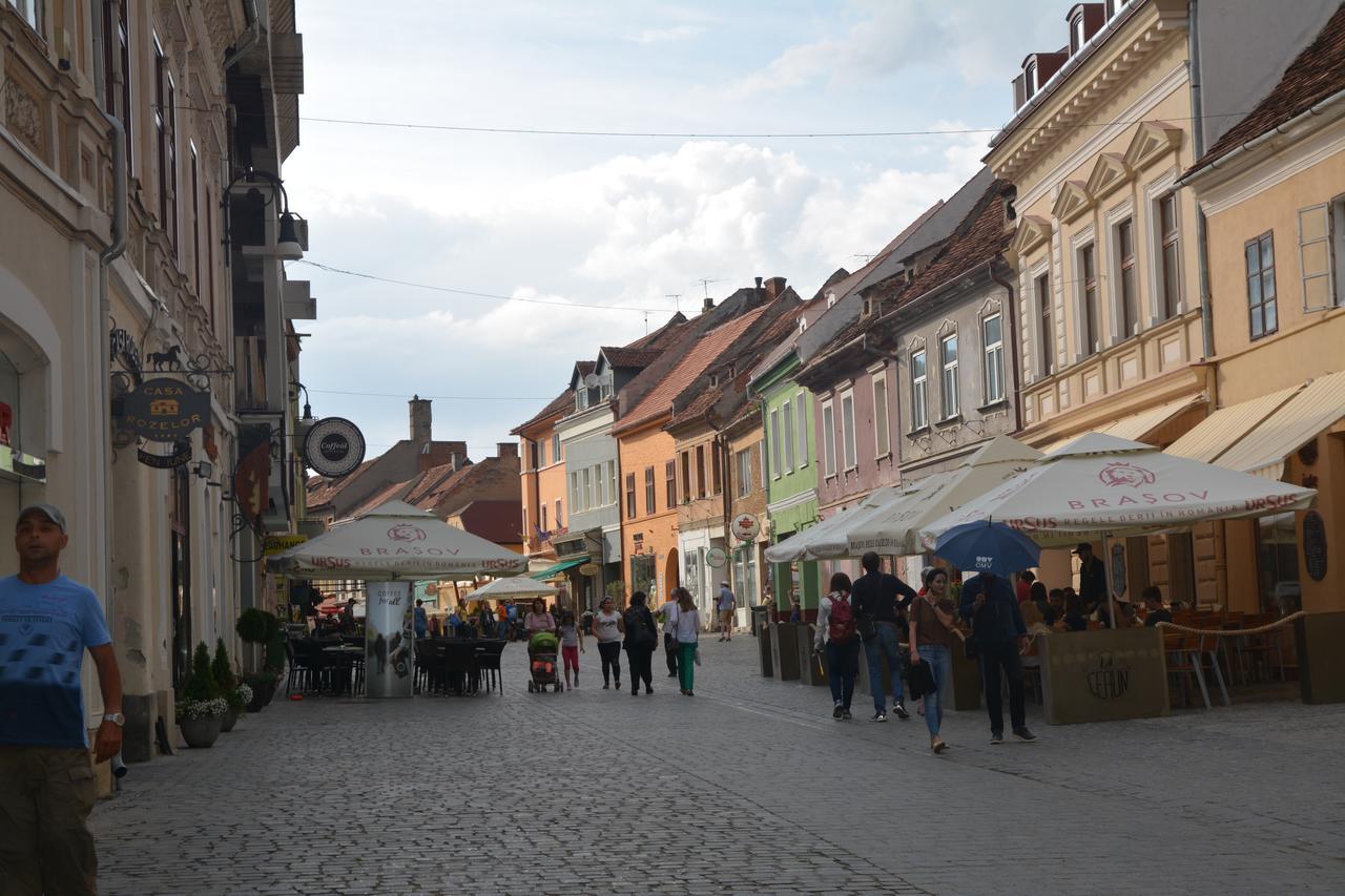 Eduard Central Weiss Braşov Exteriör bild